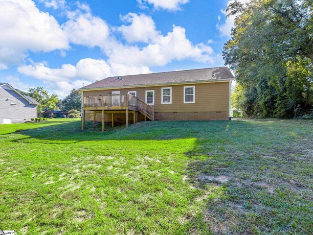 110 Kensington Drive, Spartanburg, SC 29306