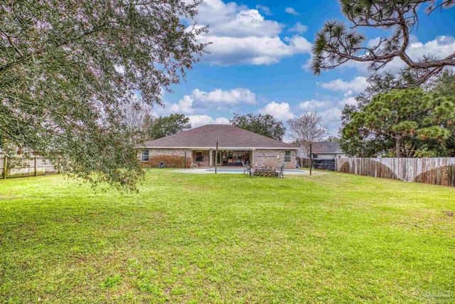 2016 Anchor Dr, Navarre, FL 32566