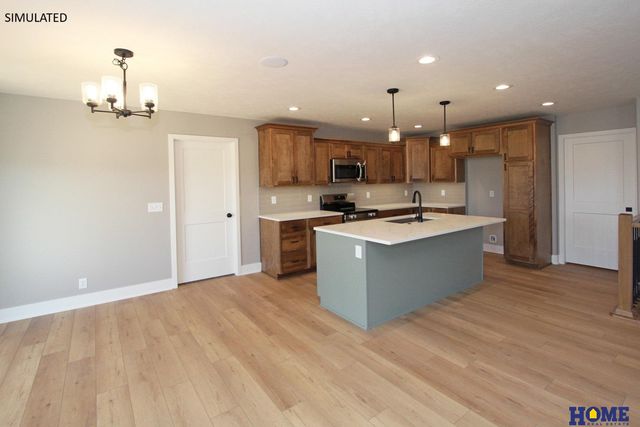 1611 W Trout Drive, Lincoln, NE 68521