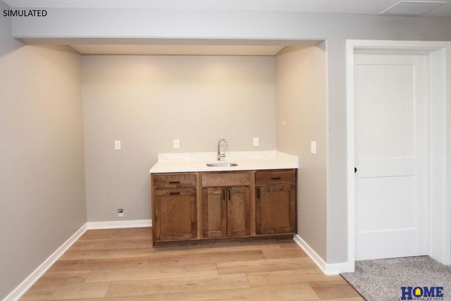 1611 W Trout Drive, Lincoln, NE 68521