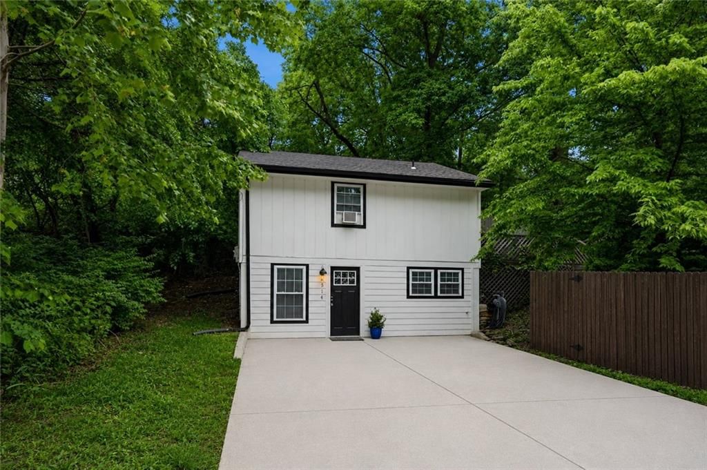 2514 NE 76th Street, Kansas City, MO 64118