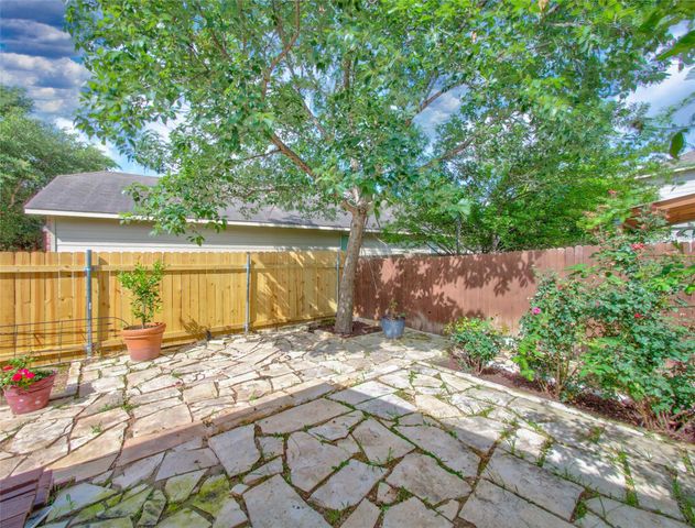 101 Texas Ash CV, Manchaca, TX 78652
