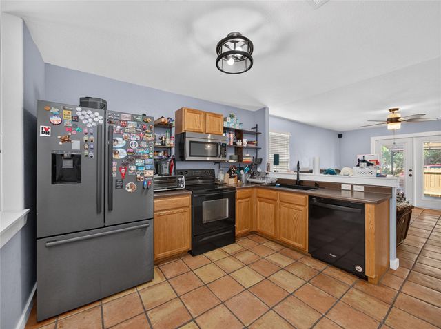 101 Texas Ash CV, Manchaca, TX 78652