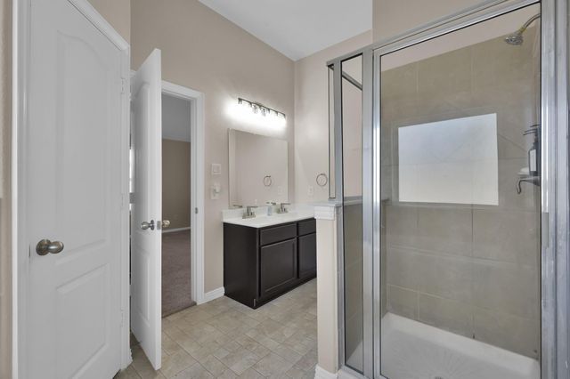 11323 Creekway Bend Drive, Humble, TX 77396
