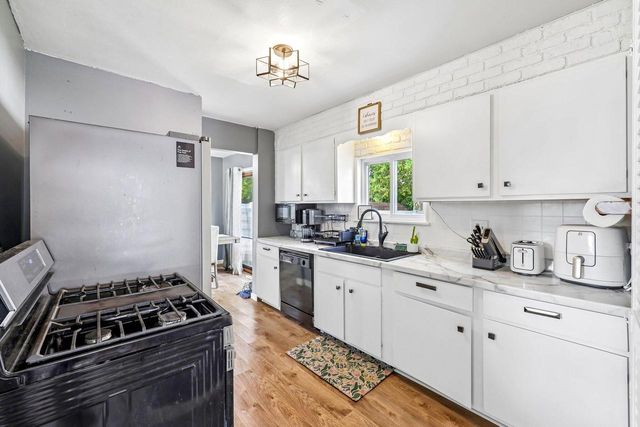 8504 Westbrook DRIVE, Sturtevant, WI 53177