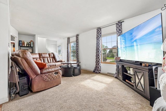 8504 Westbrook DRIVE, Sturtevant, WI 53177