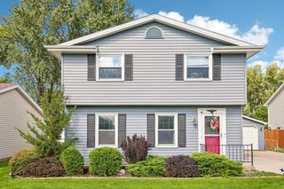 8504 Westbrook DRIVE, Sturtevant, WI 53177