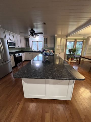 172 Littell Cir, W, Tracy City, TN 37387