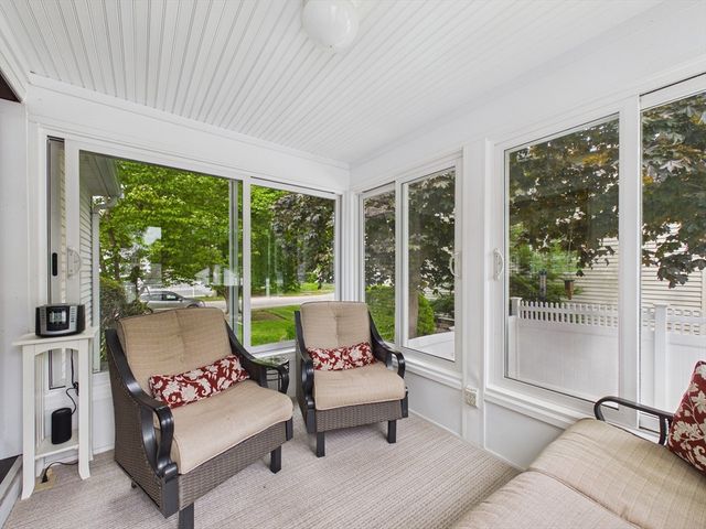 12 S Douglas St, Rockland, MA 02370