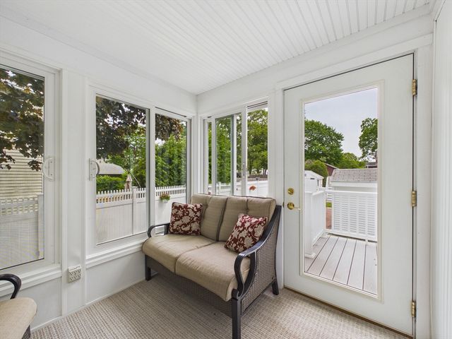 12 S Douglas St, Rockland, MA 02370