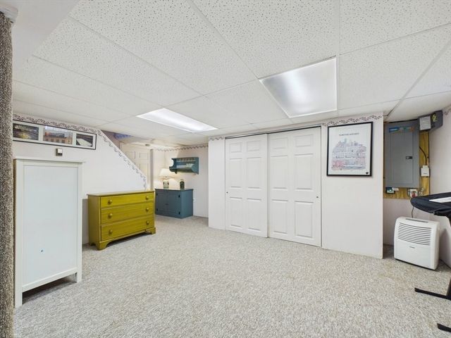 12 S Douglas St, Rockland, MA 02370