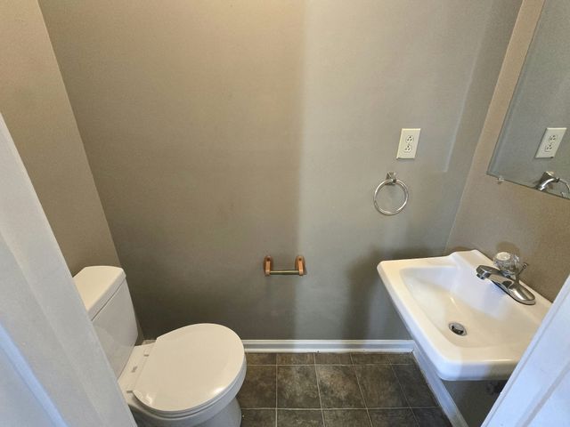 291 Northridge Dr Apt 3, Clarksville, TN 37042