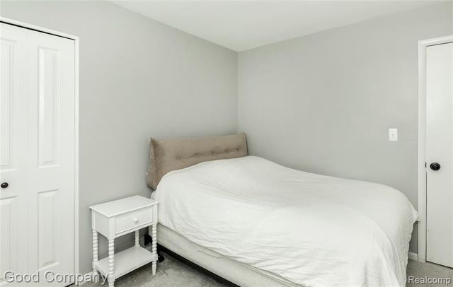 606 Magnolia Avenue, Royal Oak, MI 48073