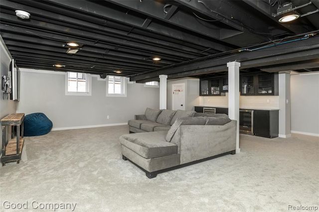 606 Magnolia Avenue, Royal Oak, MI 48073