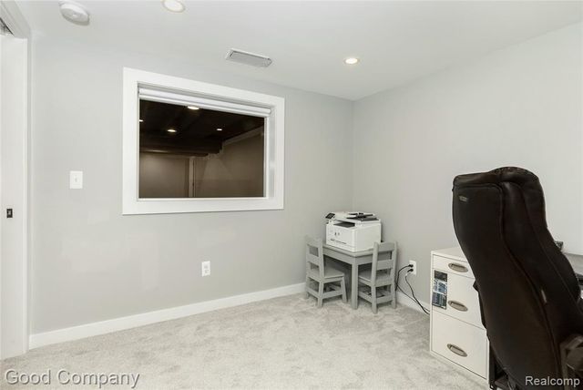 606 Magnolia Avenue, Royal Oak, MI 48073