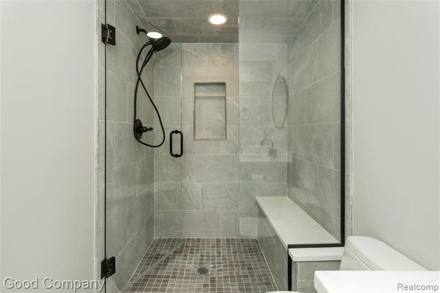 606 Magnolia Avenue, Royal Oak, MI 48073