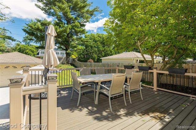 606 Magnolia Avenue, Royal Oak, MI 48073