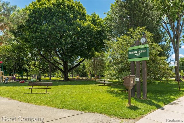 606 Magnolia Avenue, Royal Oak, MI 48073