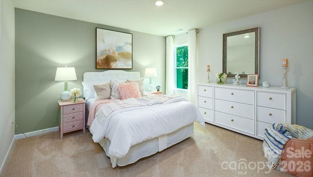 160 Piney Woods Road, Fletcher, NC 28732
