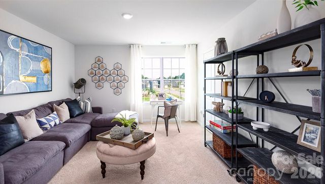 160 Piney Woods Road, Fletcher, NC 28732