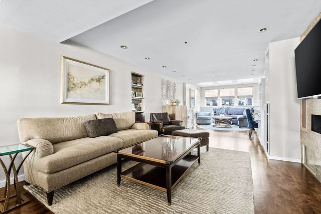 357 Commercial St 720, Boston, MA 02109