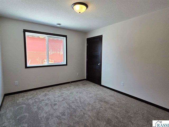 2118 Nelson Street, St. Peter, MN 56082