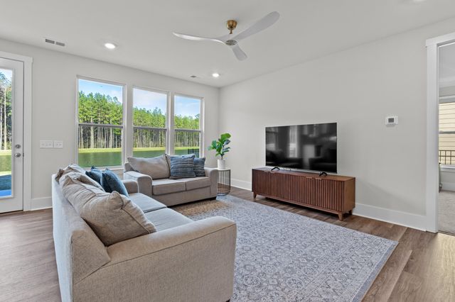 223 Summer Tanager Drive, Ravenel, SC 29470