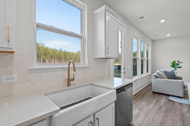 223 Summer Tanager Drive, Ravenel, SC 29470