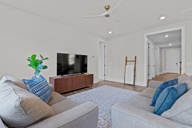 223 Summer Tanager Drive, Ravenel, SC 29470