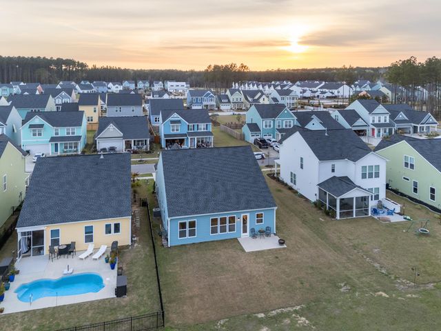 223 Summer Tanager Drive, Ravenel, SC 29470