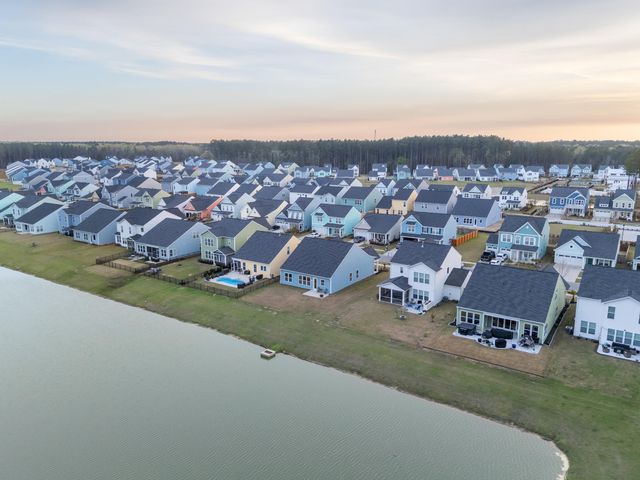 223 Summer Tanager Drive, Ravenel, SC 29470