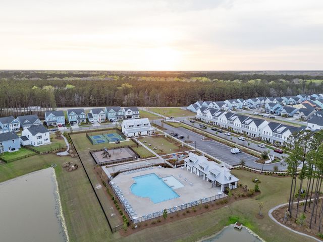 223 Summer Tanager Drive, Ravenel, SC 29470