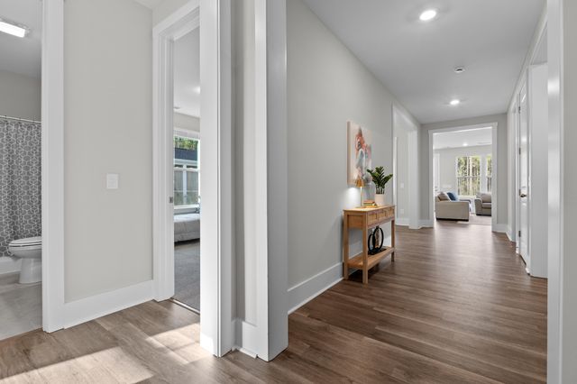 223 Summer Tanager Drive, Ravenel, SC 29470