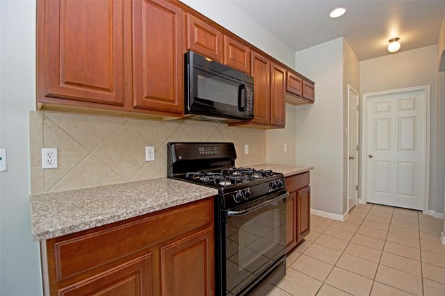 6800 Cromarty LN, Austin, TX 78754