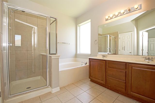 6800 Cromarty LN, Austin, TX 78754