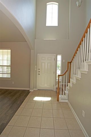 6800 Cromarty LN, Austin, TX 78754