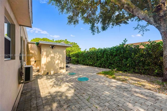 5800 Taylor Street 1, Hollywood, FL 33021