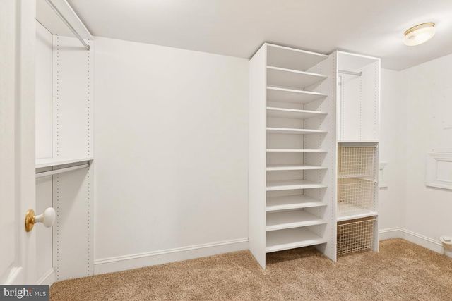 10 CHINABERRY CT, North Potomac, MD 20878