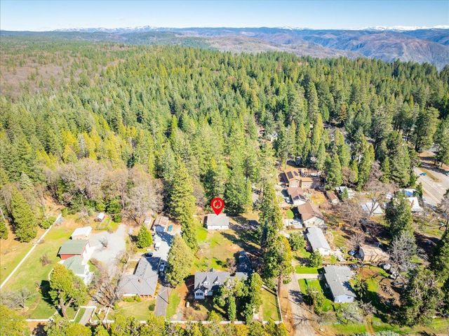 24735 Harrison St, Foresthill, CA 95631