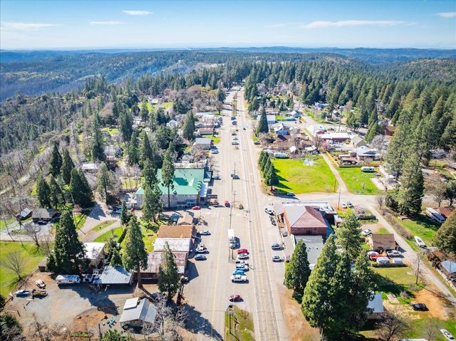 24735 Harrison St, Foresthill, CA 95631