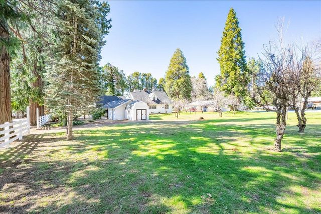 24735 Harrison St, Foresthill, CA 95631