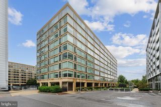 1101 3rd St SW Apt 706, Washington, DC 20024