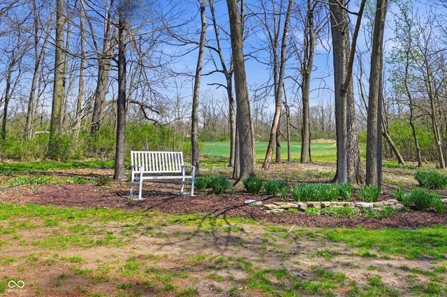 6310 S Overlook Drive, Daleville, IN 47334