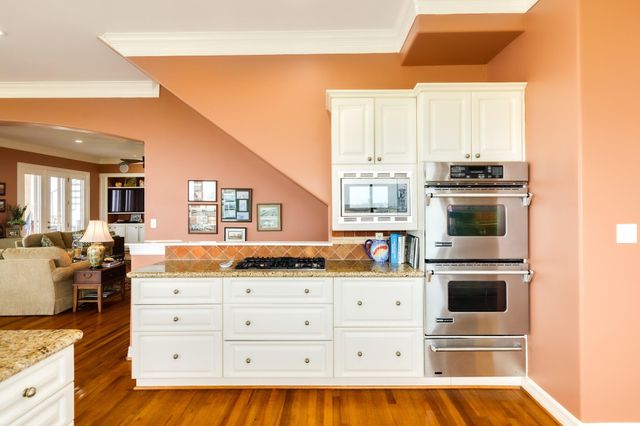9 Blue Heron Drive, Jamaica Beach, TX 77554