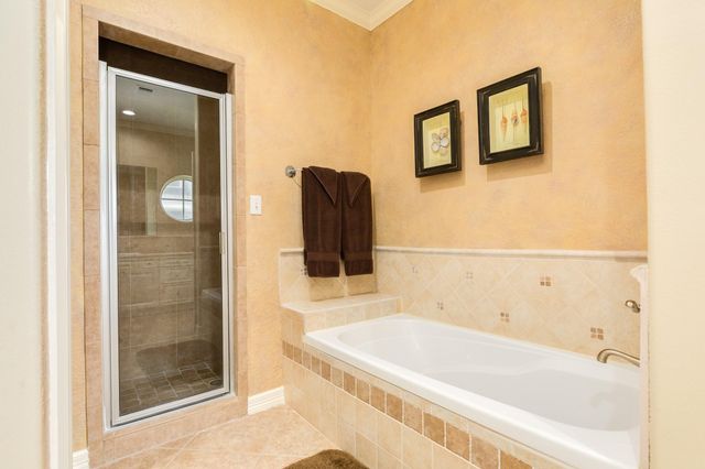9 Blue Heron Drive, Jamaica Beach, TX 77554