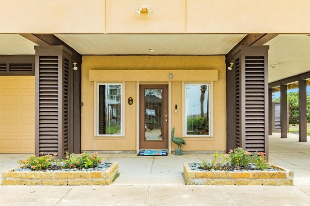 9 Blue Heron Drive, Jamaica Beach, TX 77554