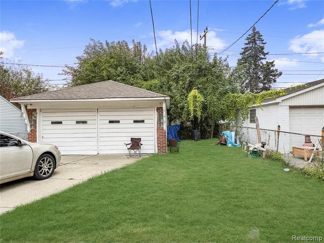 5411 Reuter Street, Dearborn, MI 48126