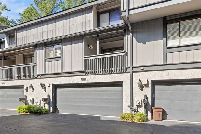 3027 Balearic Drive SE, Marietta, GA 30067