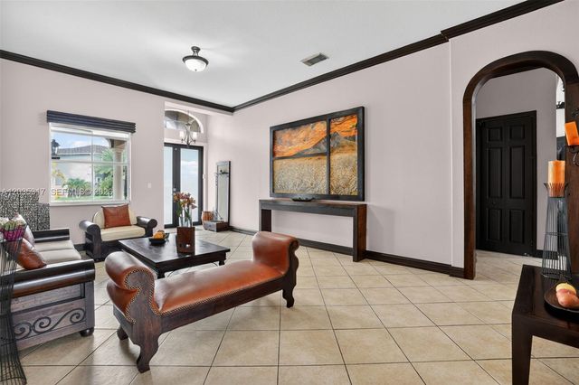 8216 SW 166th Pl, Miami, FL 33193