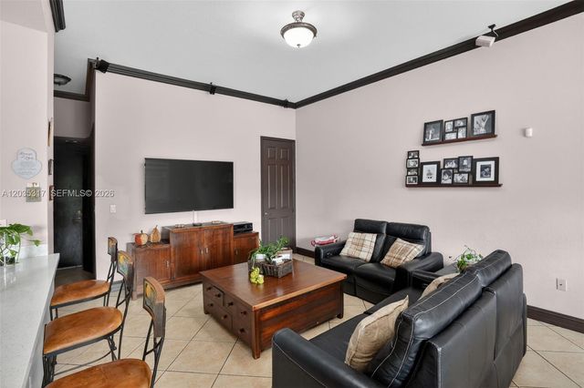 8216 SW 166th Pl, Miami, FL 33193